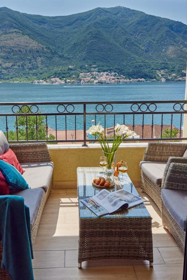 Iva'S Sea View Balcony Lejlighed Kotor Eksteriør billede